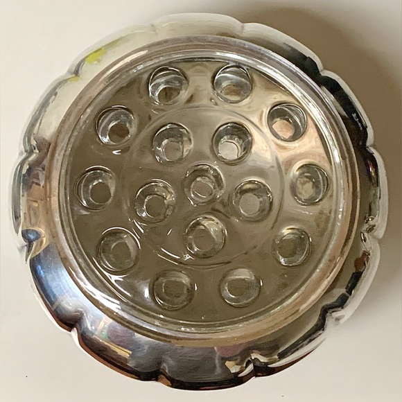 Vintage Primrose E P Copper Silver Plated Rose Bowl with Removable Holed Cover - Picture 10 of 16